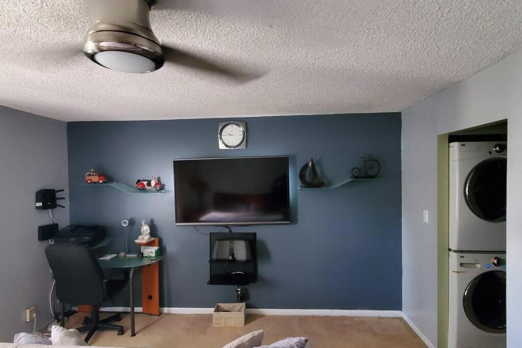 Fully Furnished, Beautiful, Spacious Two Bedroom Condo Lauderhill Kültér fotó
