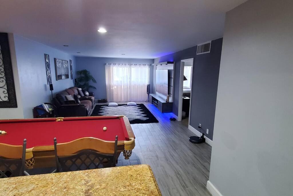 Fully Furnished, Beautiful, Spacious Two Bedroom Condo Lauderhill Kültér fotó